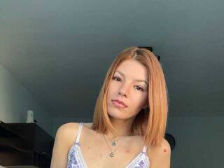 에로틱 한 영상 채팅 BriannaBook