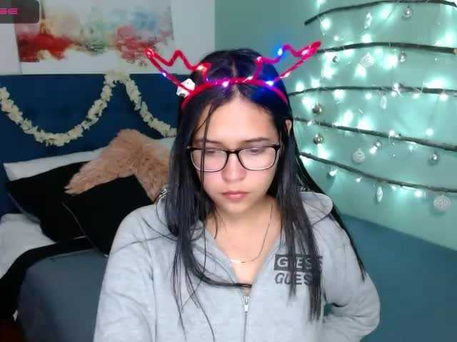 사진 brina-dancer Do you want to put the rabbit tail on me? send the best tips #lovense #lush #daddy #teen #latina