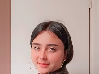 에로틱 한 영상 채팅 Britanyy