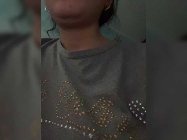 방송 스크린 샷 britt-grey