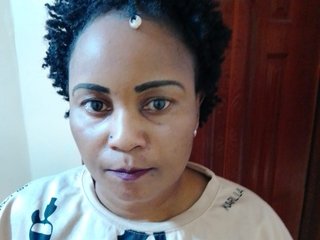 에로틱 한 영상 채팅 Browndolly