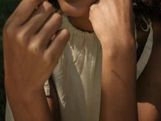 에로틱 한 영상 채팅 brownebony-