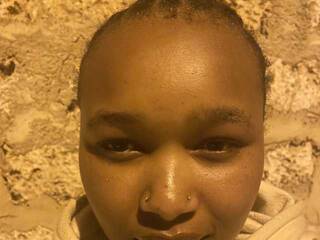 에로틱 한 영상 채팅 Browny-candy