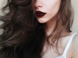 에로틱 한 영상 채팅 BrunetteLaViv