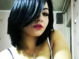 에로틱 한 영상 채팅 brunettevvv
