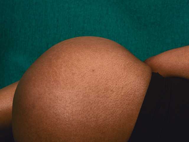 프로필 사진 bustyboobsxxll