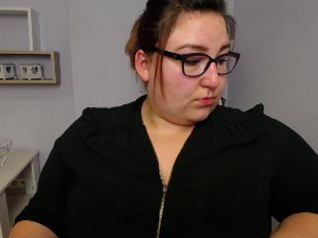 방송 스크린 샷 bustyLEXX