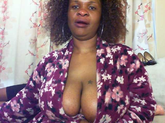 방송 스크린 샷 BUSTYMELLONS