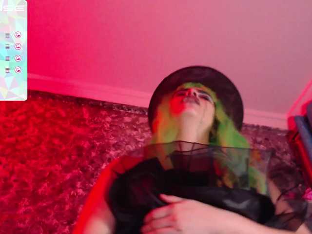 방송 스크린 샷 caitlin-gomez