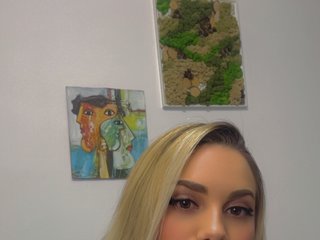 에로틱 한 영상 채팅 CallmeAnna