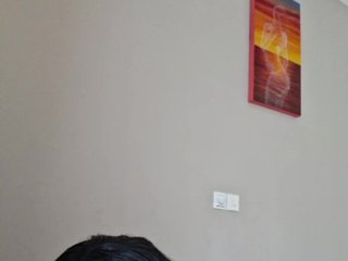 에로틱 한 영상 채팅 Camdolie