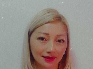 에로틱 한 영상 채팅 Cameronhot