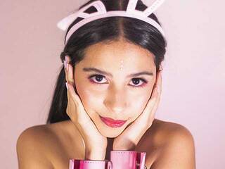 에로틱 한 영상 채팅 CamiiSummer