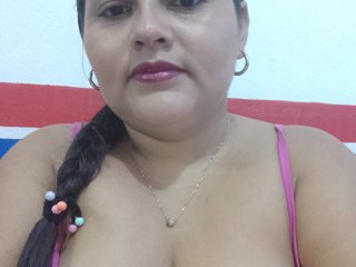 에로틱 한 영상 채팅 Camila-360