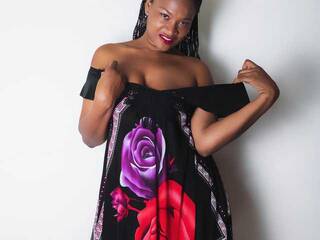 에로틱 한 영상 채팅 Camila-sandoval