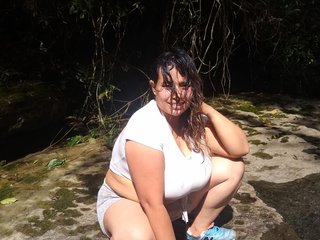 에로틱 한 영상 채팅 CamilaSexHot