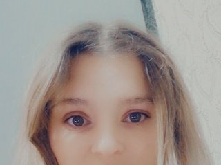 에로틱 한 영상 채팅 Camille1
