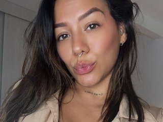 에로틱 한 영상 채팅 CamilleMoreau