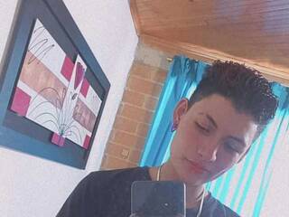 에로틱 한 영상 채팅 camilotomboy18