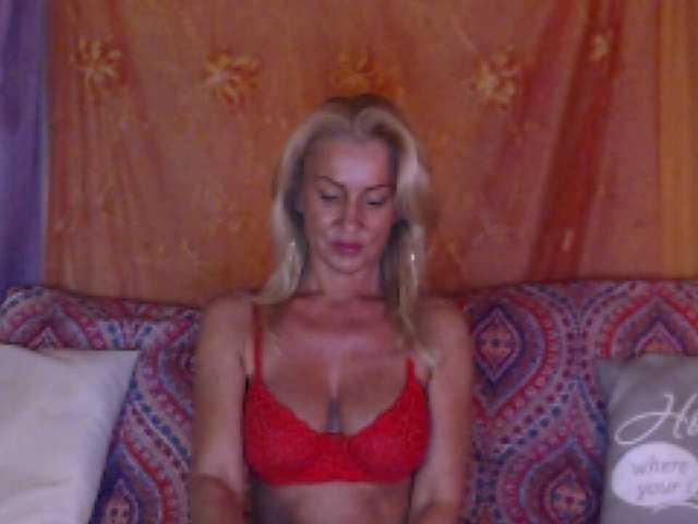 사진 candy12cane Strip Show in PVT! blonde #classy #sensual #show #private #oil #naked #bigboobs #c2c #talkative #tan