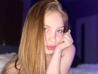 에로틱 한 영상 채팅 CandyDragon