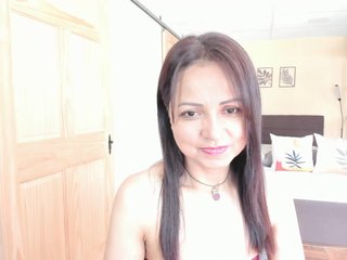 에로틱 한 영상 채팅 Carlin1511