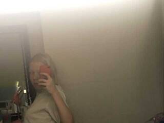 에로틱 한 영상 채팅 Caroline197