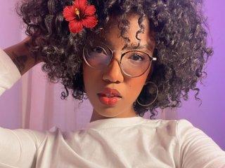 에로틱 한 영상 채팅 CarolineS