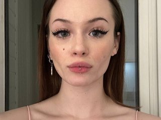 에로틱 한 영상 채팅 CarolynLindsey