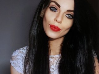 에로틱 한 영상 채팅 CassieDoll