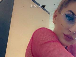 에로틱 한 영상 채팅 cassiesin