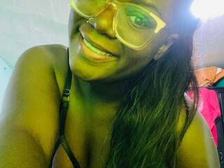 에로틱 한 영상 채팅 catalella-hot