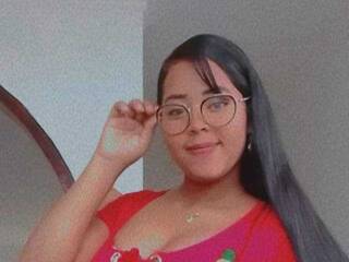 에로틱 한 영상 채팅 CatalinaKm