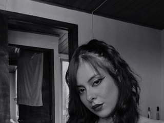 에로틱 한 영상 채팅 CataSaenz18