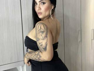 에로틱 한 영상 채팅 CelesteCourtney