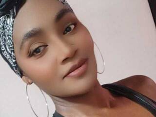 에로틱 한 영상 채팅 zoeceleste