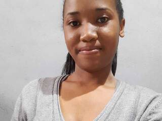 에로틱 한 영상 채팅 Cendyh