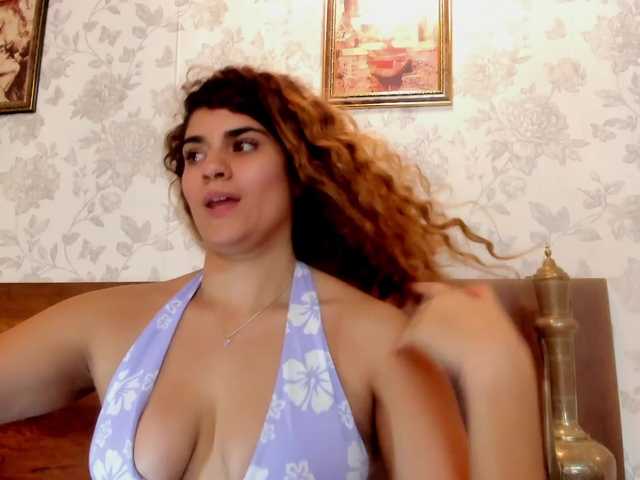 사진 Chantal-Leon I WANT TO BE A NAUGHTY GIRL !!!!! UNLIMITED CONTROL OF MY TOYS JUST IN PVT!!1 FINGERING MY PUSSY AT GOAL #latina #bigtits #18 #bigass #french #british #lovense #domi