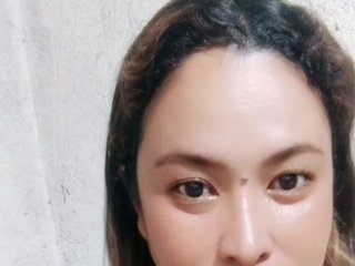 에로틱 한 영상 채팅 Charming-Cel