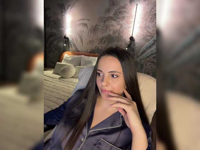 사진 Cherry_s Inst _mylina___ I don’t completely undress in the general chat. I perform actions from the menu one at a time. Tokens in private messages are not considered