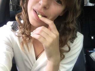 에로틱 한 영상 채팅 cherryy11