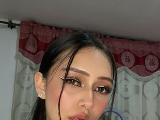에로틱 한 영상 채팅 chloe-martin