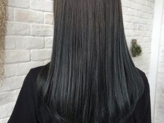 프로필 사진 chloe-smith