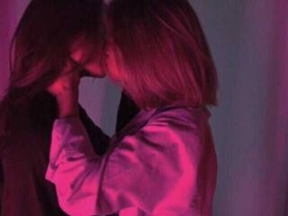 에로틱 한 영상 채팅 ChloeandKitty