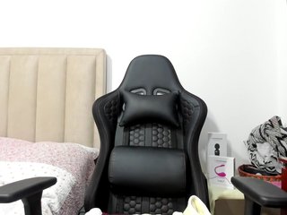 에로틱 한 영상 채팅 ChloeMiller69