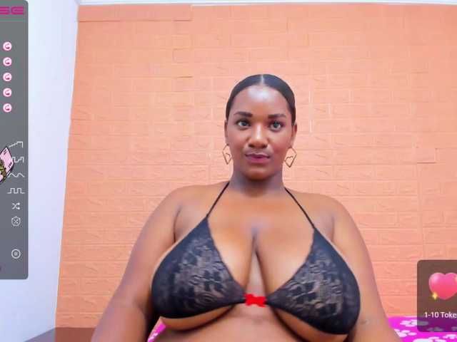 사진 ChloeRichard Show big boobs for 15tk, Let me feel your warm cock between them Follow me @remain @total