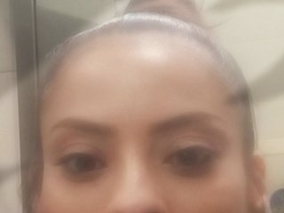 에로틱 한 영상 채팅 Christinamyarch