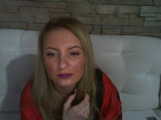 방송 스크린 샷 ChristinaHotX