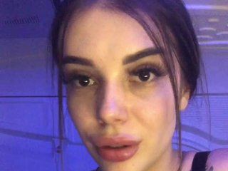 에로틱 한 영상 채팅 ChristineMoore