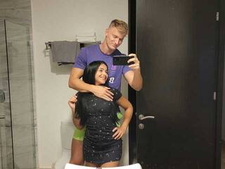 에로틱 한 영상 채팅 Cielo4Jack